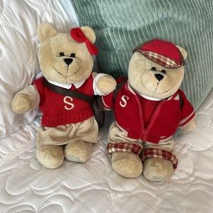 Starbucks collectors bear. 2004 school girl and boy.  33rd Edition.